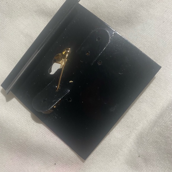 Photo frame teddy brooch - Picture 2 of 3